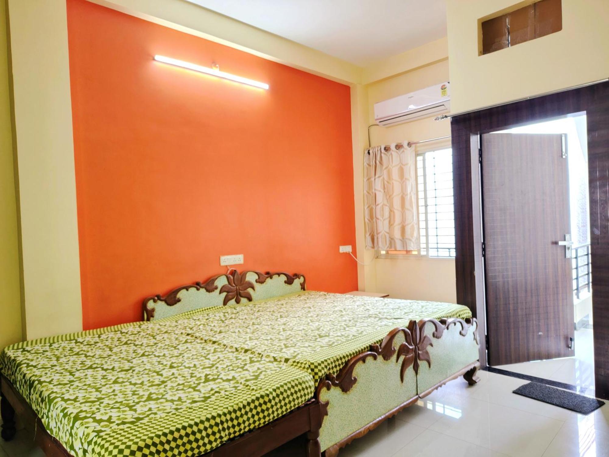 Anand Yatri Grah - Home Stay, Ujjain Luaran gambar