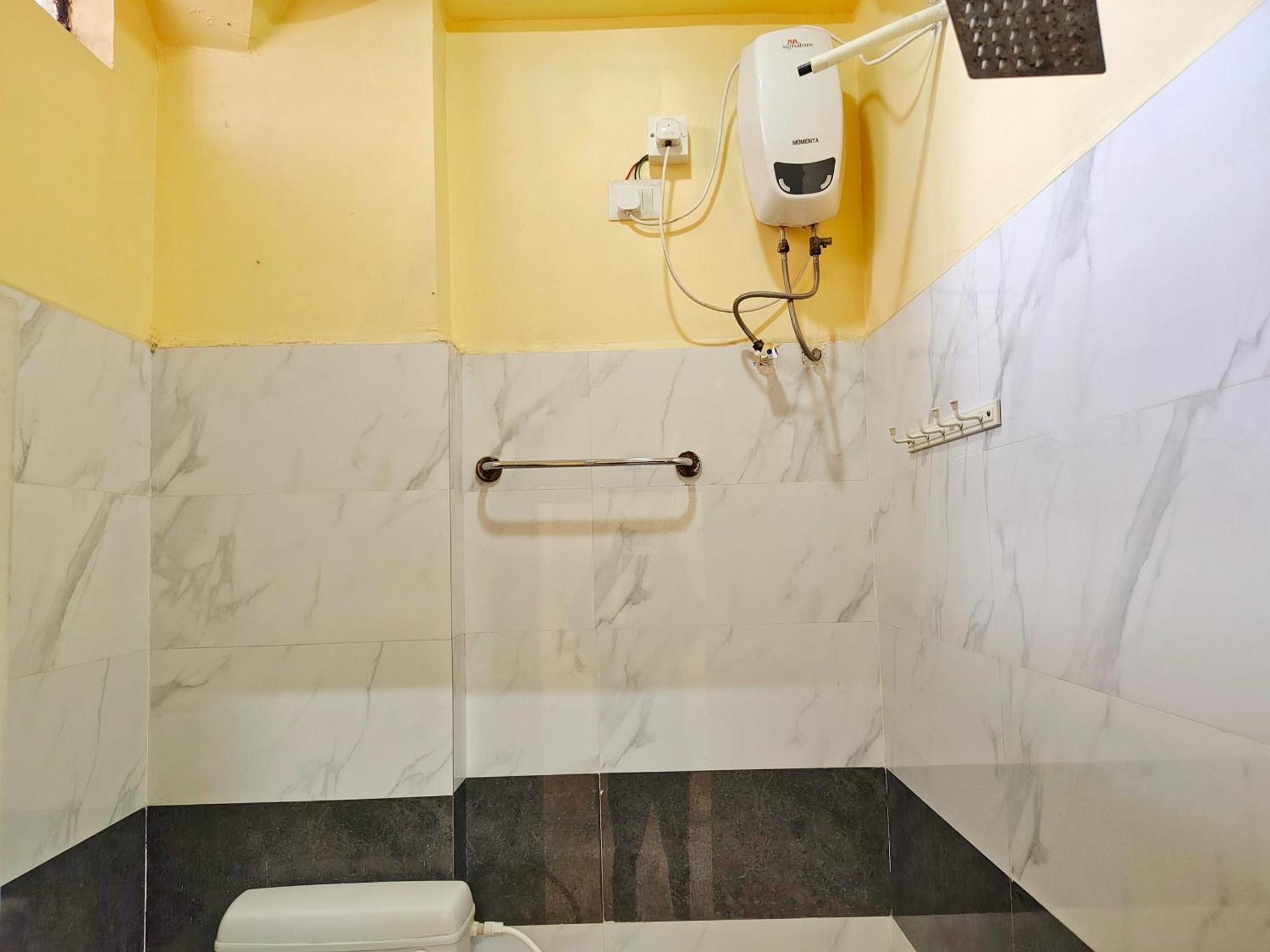 Anand Yatri Grah - Home Stay, Ujjain Luaran gambar